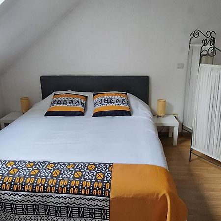 Duplex Dans Pavillon Neuilly Sur Marne Entre Paris Et Disney Luaran gambar