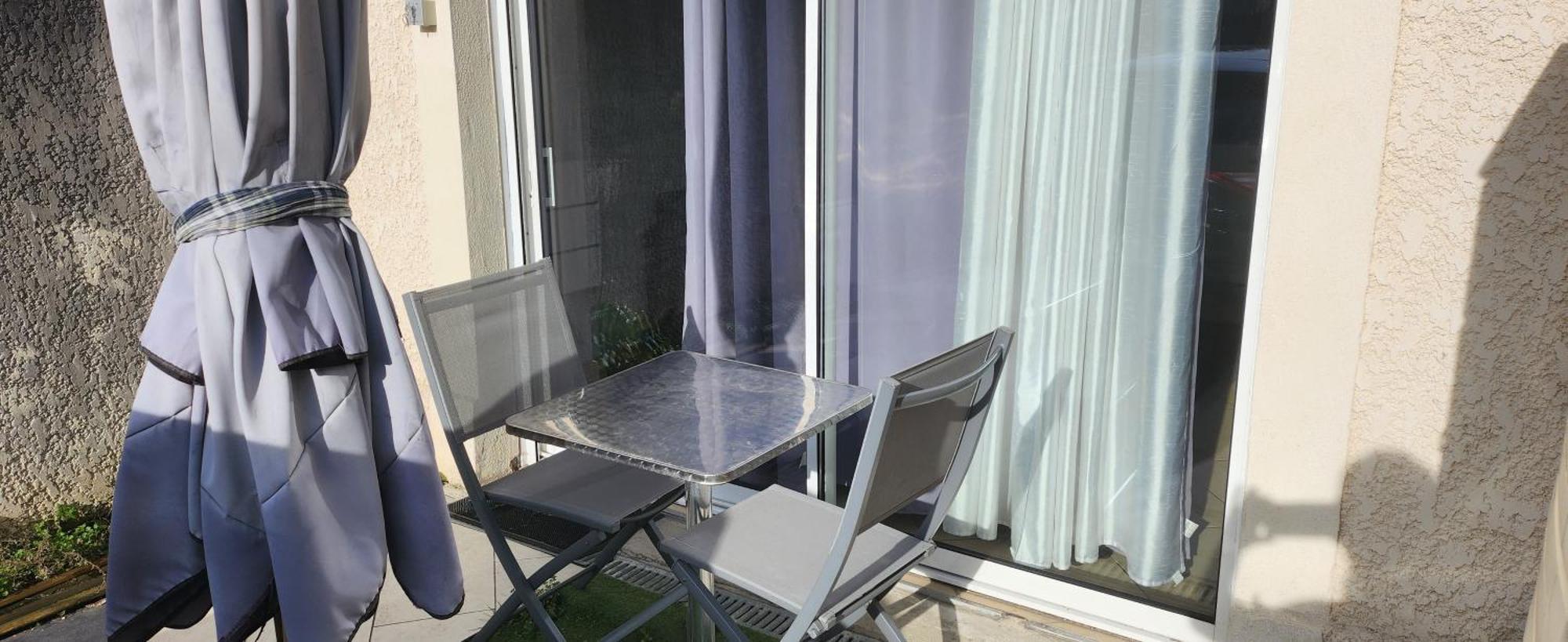 Duplex Dans Pavillon Neuilly Sur Marne Entre Paris Et Disney Luaran gambar